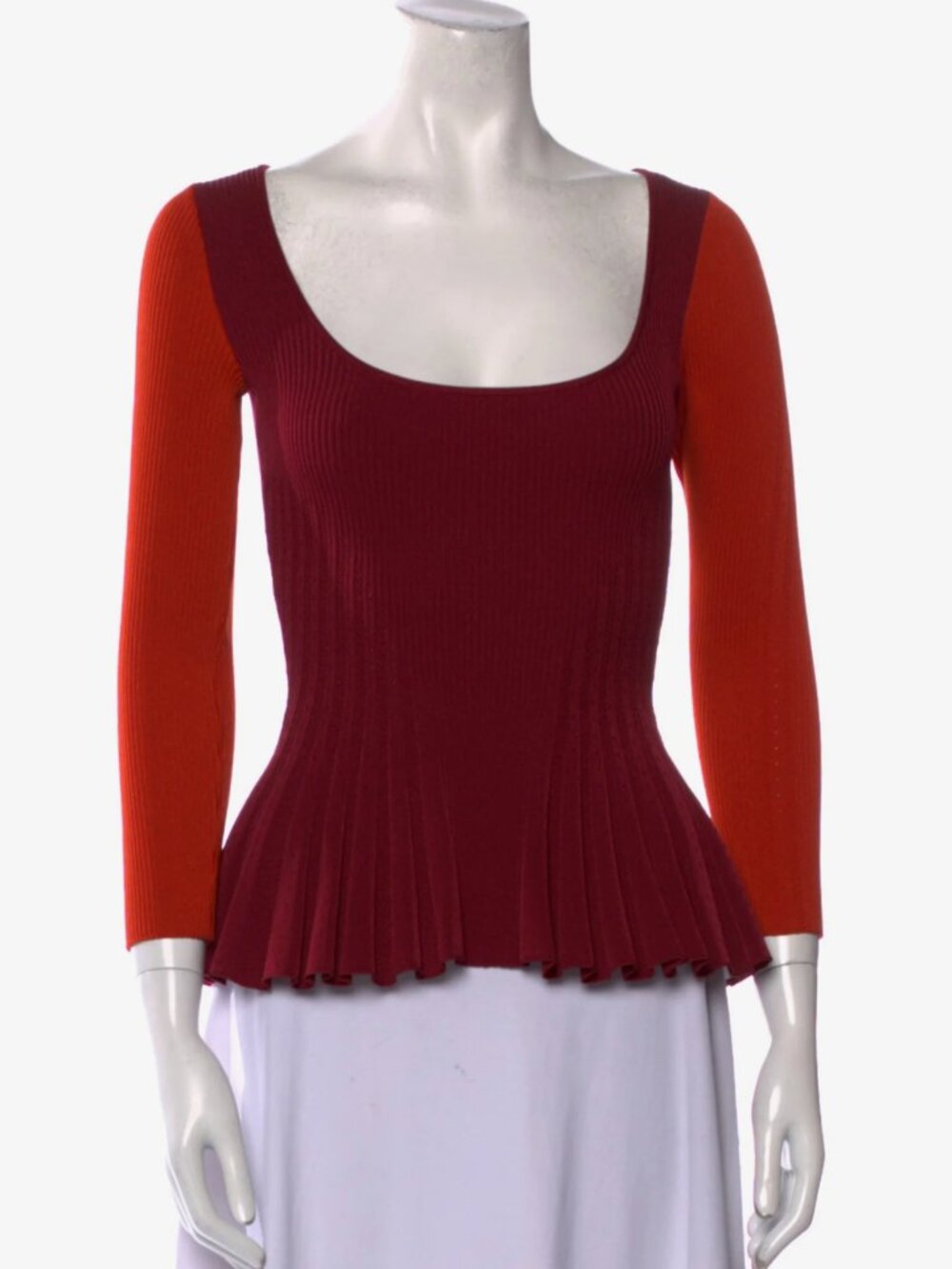 Alexander McQueen Scoop Neck Three-Quarter Sleeve Top Burgundy | Size: XS